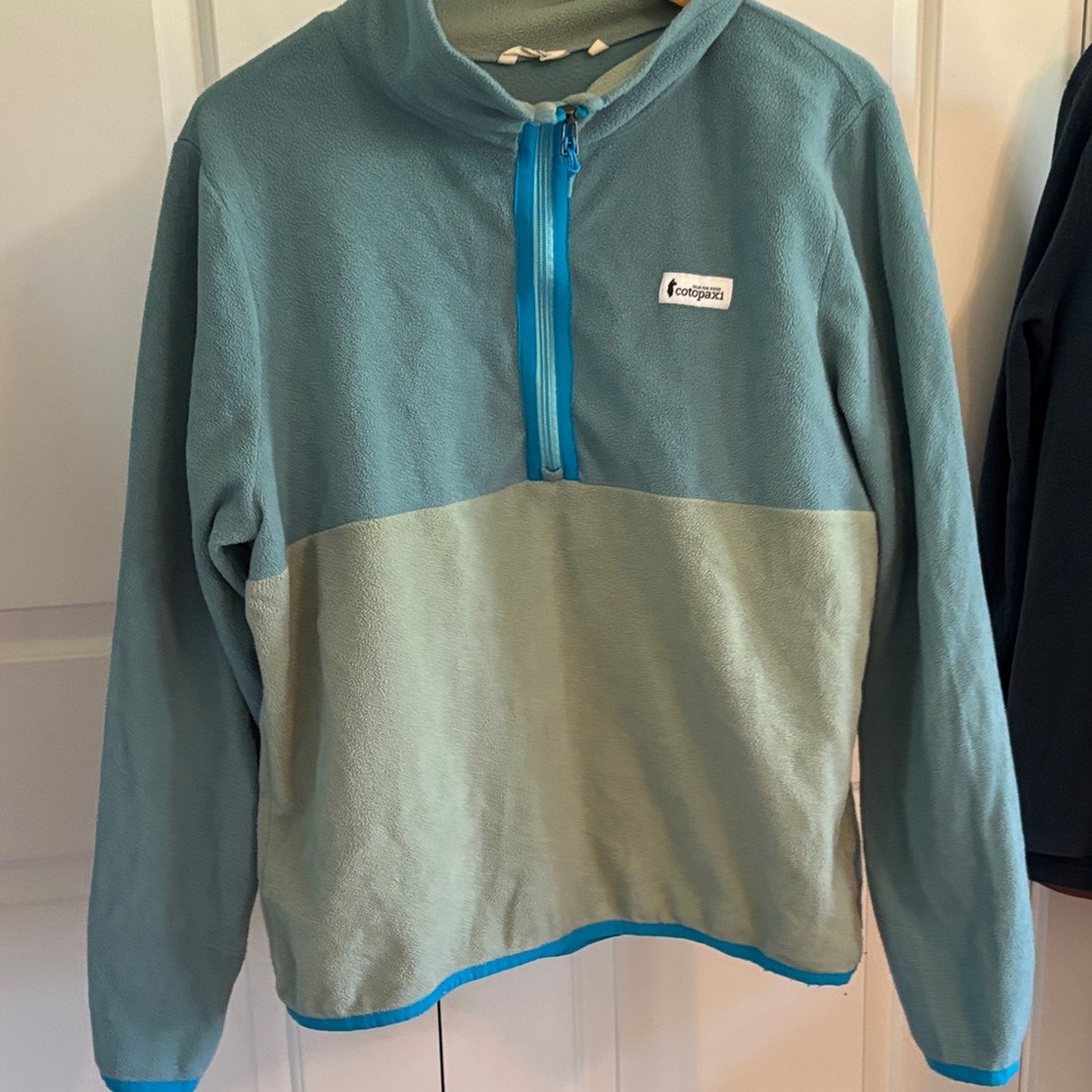 Cotopaxi Blue and Green Half-Zip Hoodie